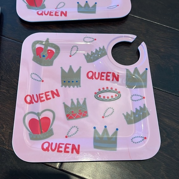 Lolita Queen Melamine wine plates set 4 - Picture 5 of 6